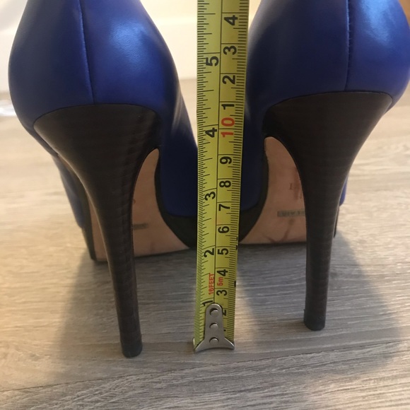 LIKE NEW! Cole Haan Mariela’s (Nike) Air OT Pump - Picture 10 of 12